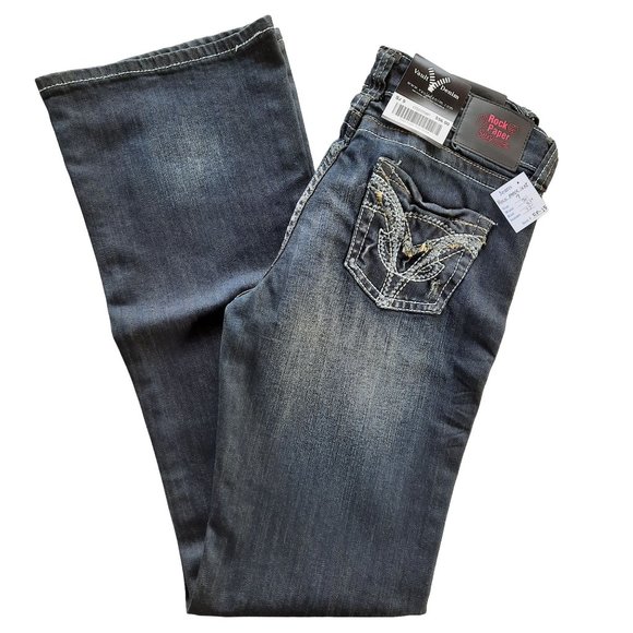 NWT Women's Wide Flare Jeans Size 9 - Picture 1 of 5